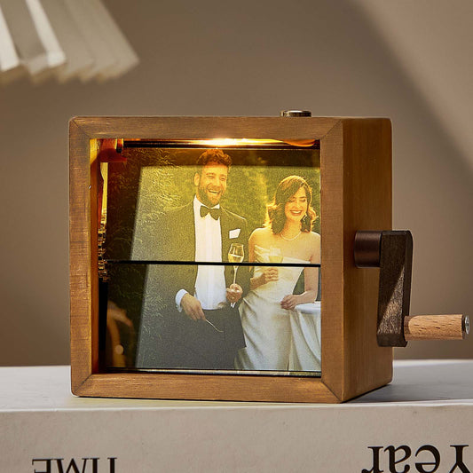 Custom Photo Flipbook Frame Animation Machine Mechanical Hand-cranked Flipbook Box Photo Album with Light Unique Valentine's Day Gifts